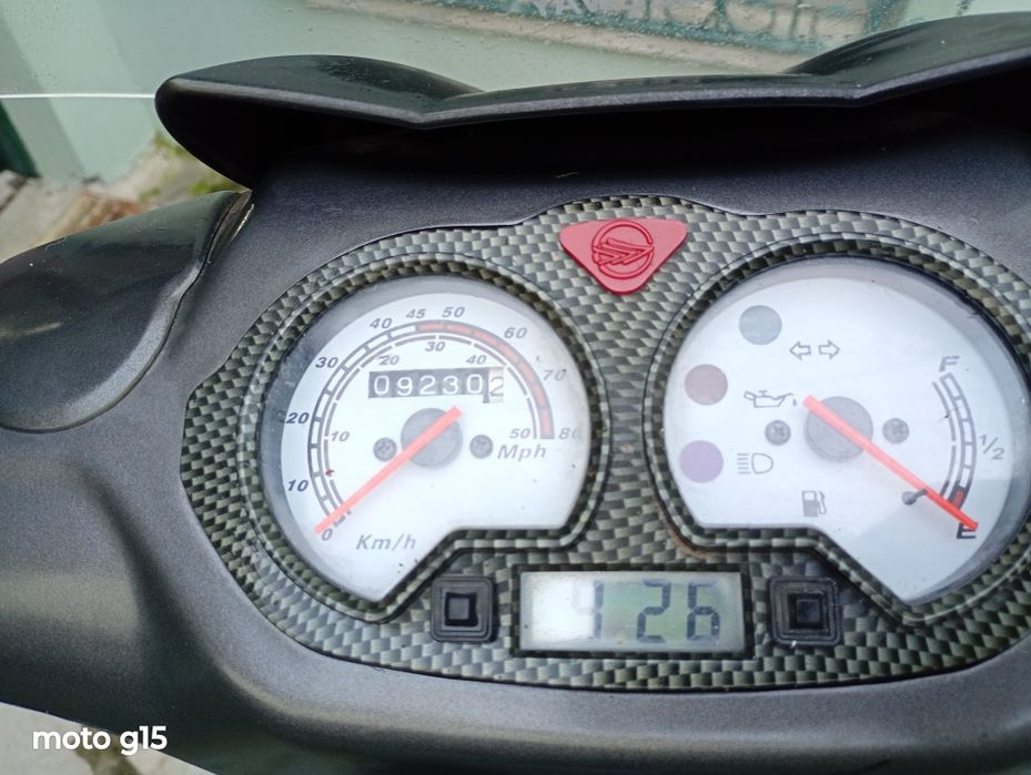 KEEWAY Scooter 50cc muito boa