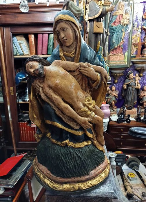 Pietá Madeira Policromada Séc XVIII XIX