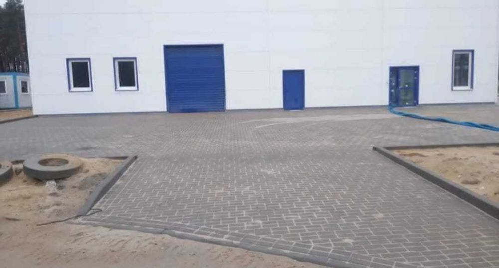 Brukarstwo, tarasy, parkingi, ogrodzenia, trawniki, nawodnienia