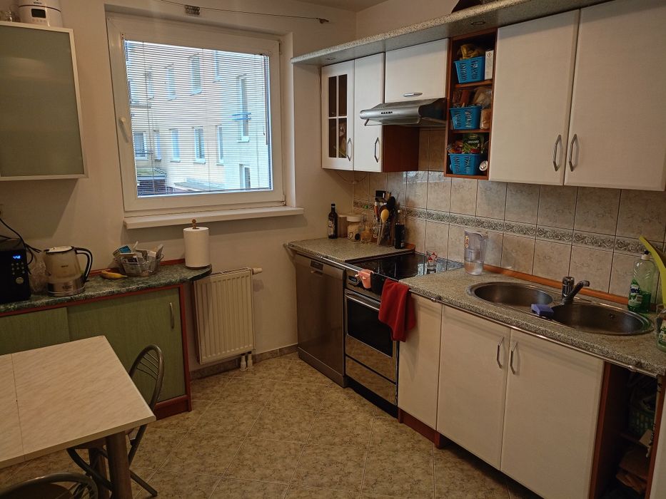 Pokój do wynajęcia (w mieszkaniu 2-pokojowym)