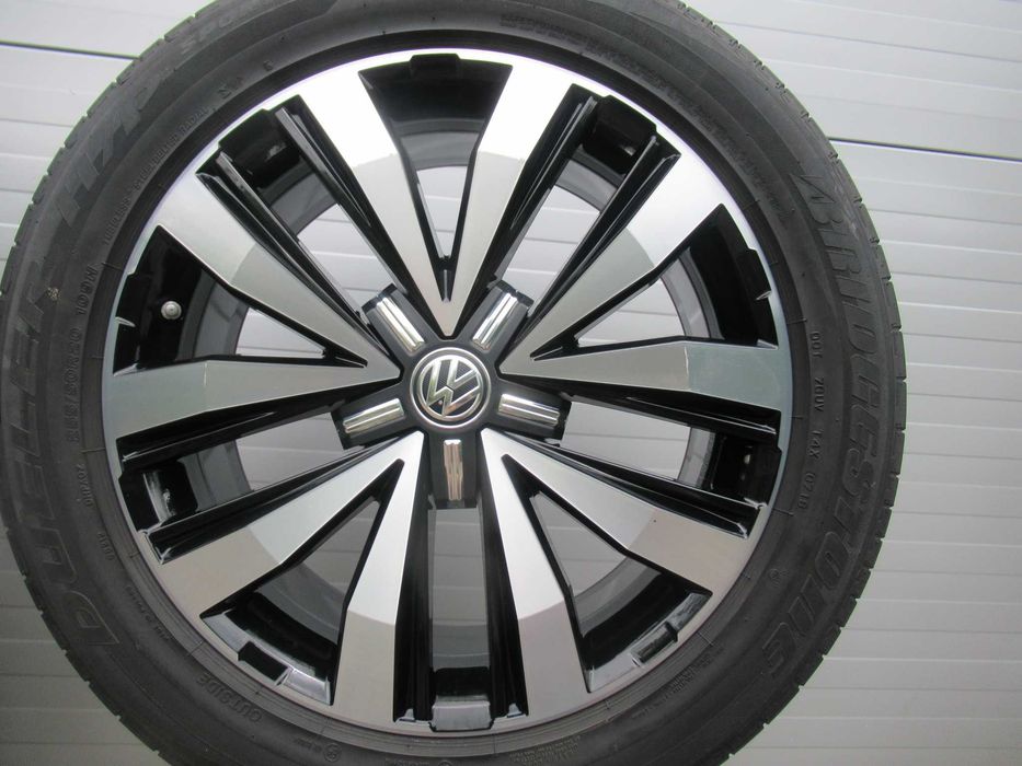 Alu+opony lato R20 VW AMAROK 5x120    4521