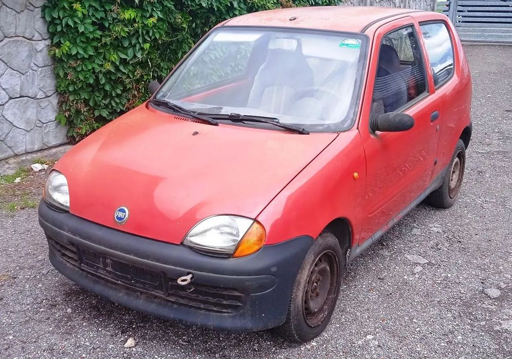 Na części Seicento 900 lak. 199/A skrzynia silnik 187AXA1A drzwi maska lampa zderzak klapa szyba błotnik fotel kanapa