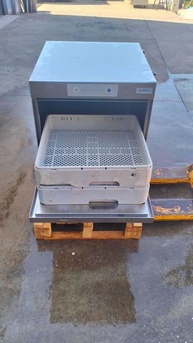 Máquina de lavar louça industrial