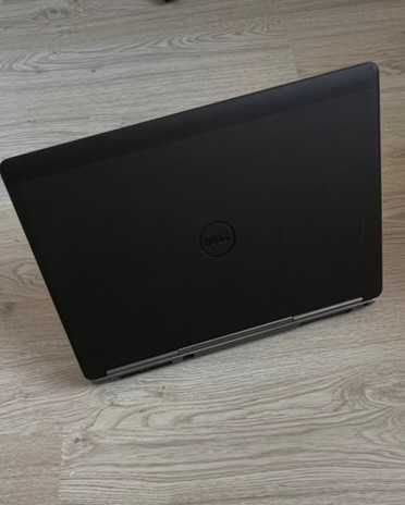 Dell Precision 7520 Workstation Móvel Profissional | i5 | 32GB RAM | 256GB SSD + 500GB HDD | NVIDIA Quadro M1200 4GB + Oferta Dock PR03X E-Port