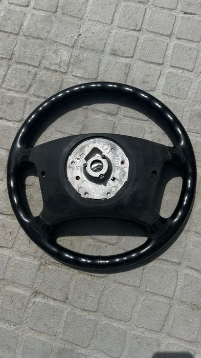 Volante original BMW de 4 raios com airbag (SRS)