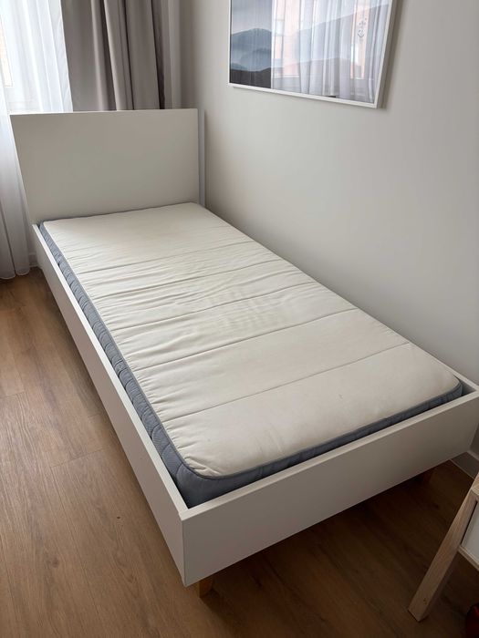 Łóżko 90 x 200 Vox Concept z materacem