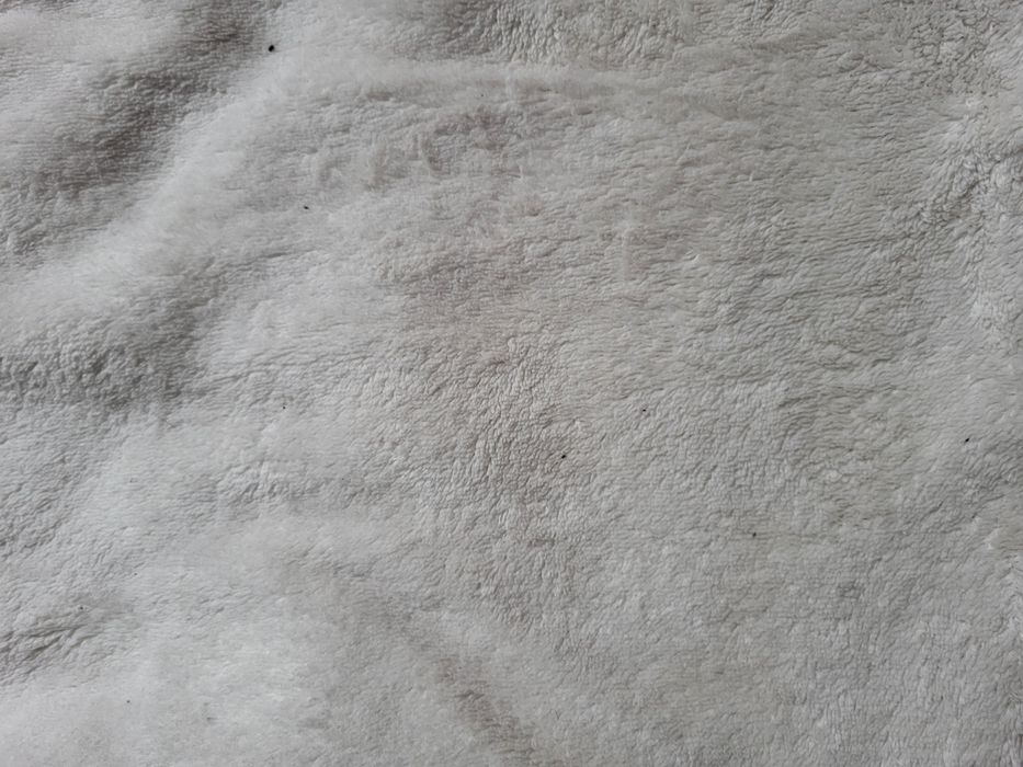 Куртка весна-осінь на дівчинку 7-8 років.