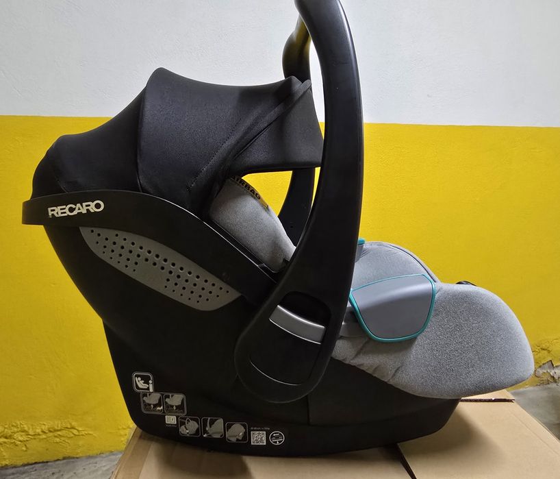 Recaro Carrinho Bebé+ Base Isofix