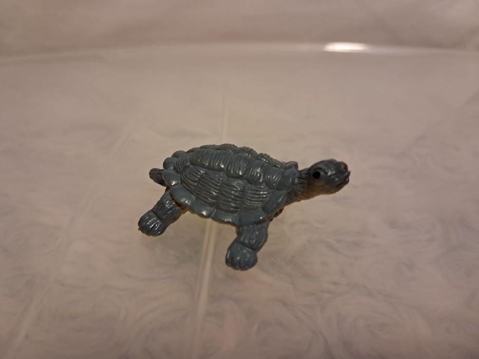 Zestaw 6 sztuk figurek żółwi