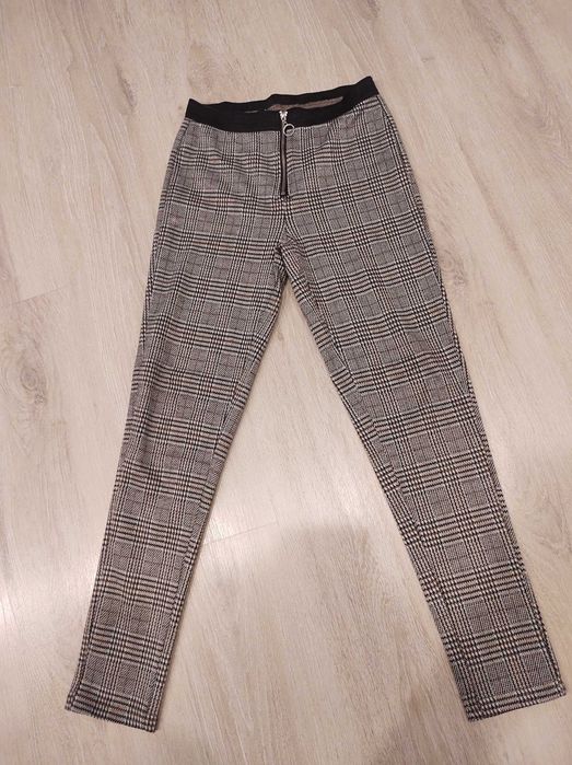 Jegginsy dziewczęce roz.146