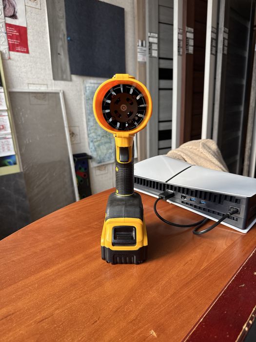 Дуйка под dewalt аккумулятор (турбо)