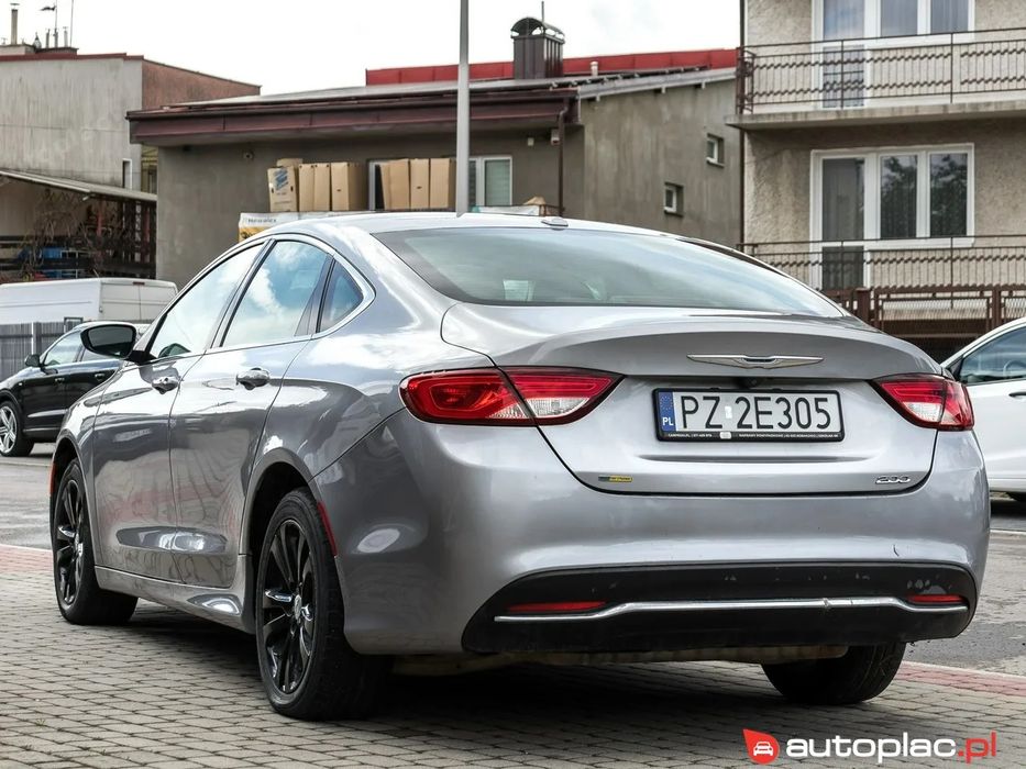 Chrysler 200 2.4 LPG  2016