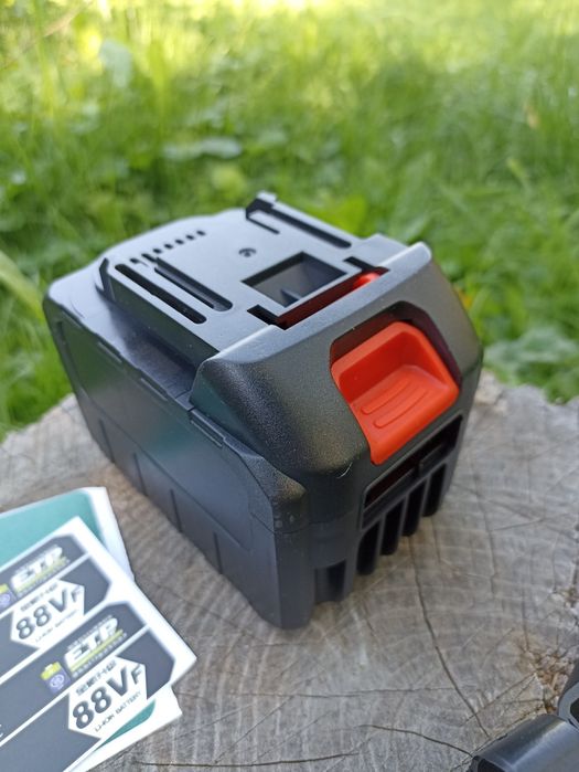 Корпус для акумулятора під Makita