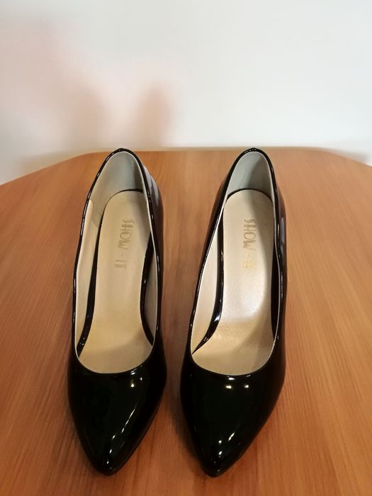 Sprzedam szpilki r. 36