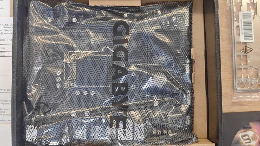 Gigabyte H310M S2H + Intel CC150 + 16Gb DDR4 Комплект для зборки