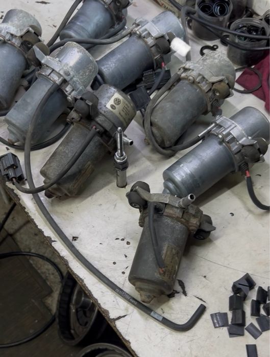 Продам ваккумный усилитель тормозов jetta hybrid