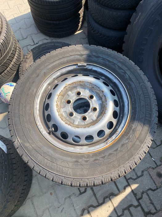 Koła Mercedes 205/75r16c Continental VancoWinter 2 dot 4113