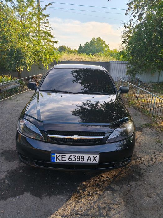 Продам автомобиль Шевроле Лачетти