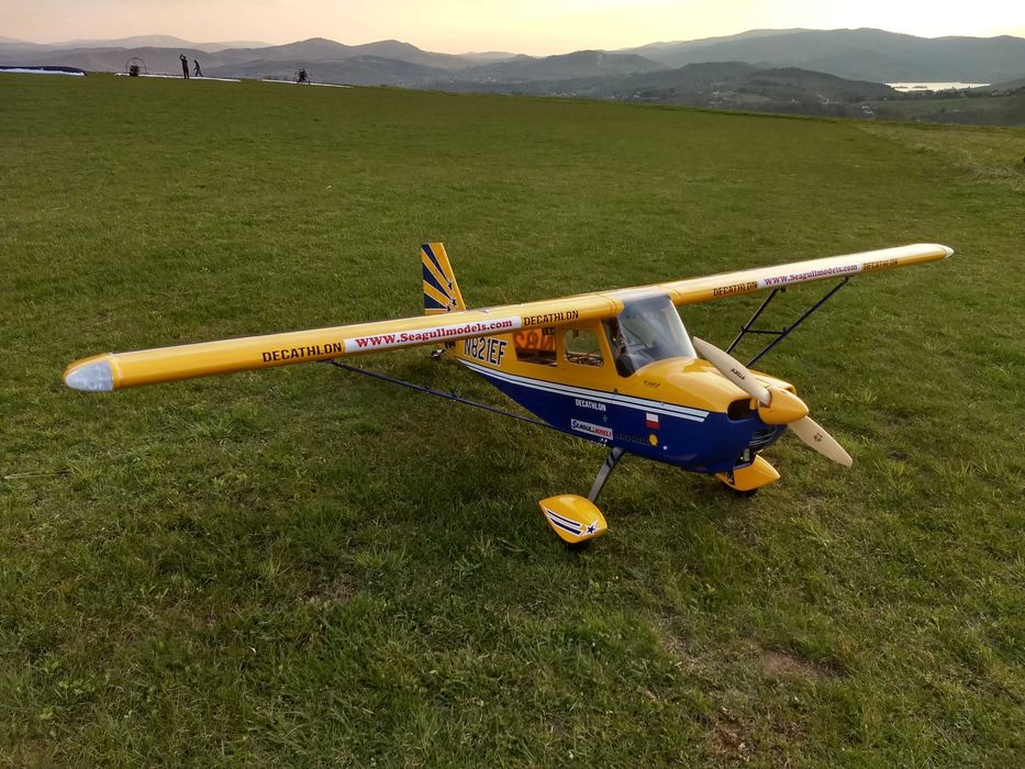Rozbity samolot RC Decatlhon 310cm