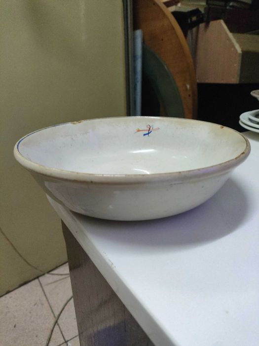Antiga Saladeira Porcelana Gilman Sacavem