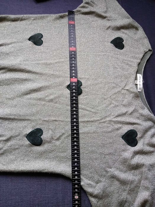 Sweter sweterek błyszczący złota nitka wiskoza Millennium TU