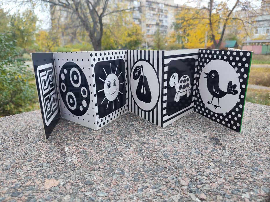 Контрастна книжка для немовляти, в-во Ранок