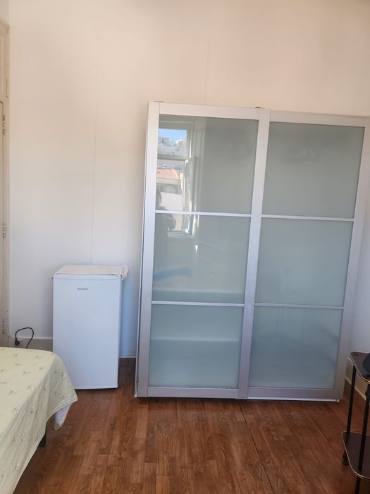 Quarto para arrendar
