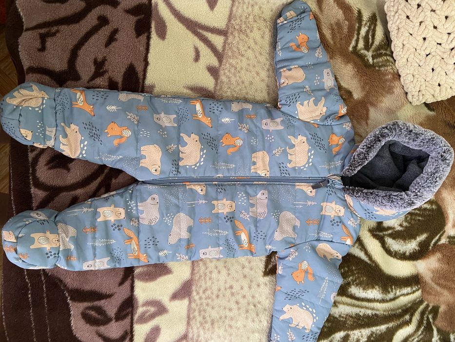 продам дитячій комбінезон