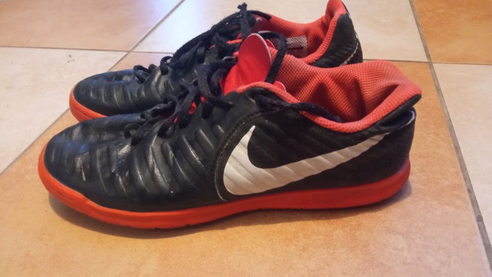 Buty chłopięce 37,5