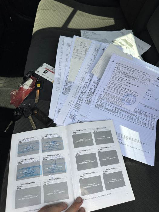 Продам Toyota Camry 40