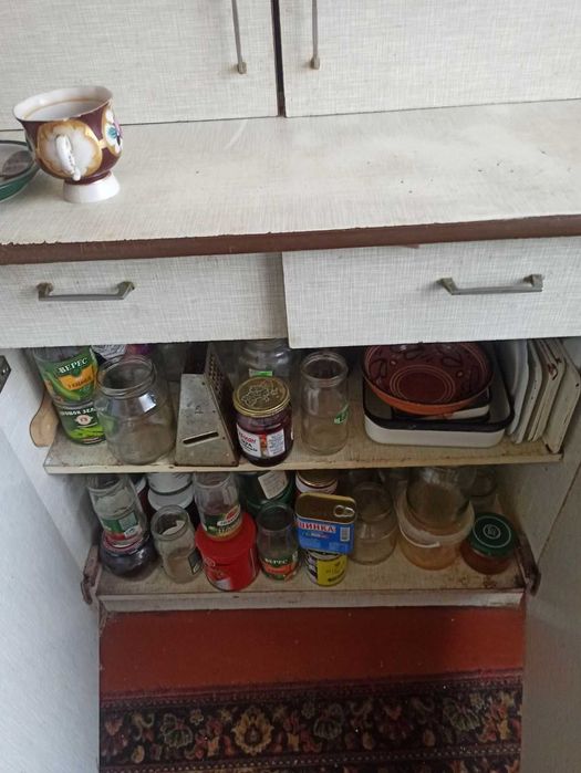Продам кухрнную мебель