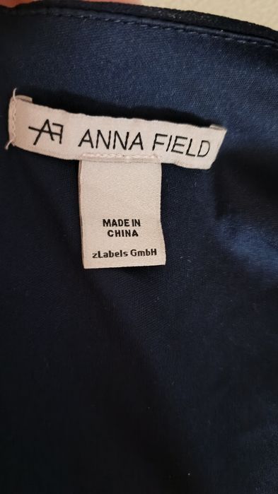 Sukienka Anna Field r S. Zwiewna. Ciemny granat.