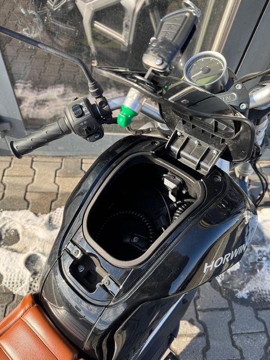 Horwin CR6 elektryczny motocykl 125 FV23