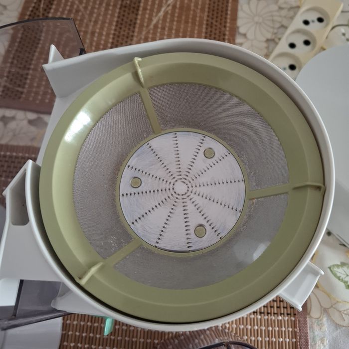 Соковижималка, соковитискач Braun