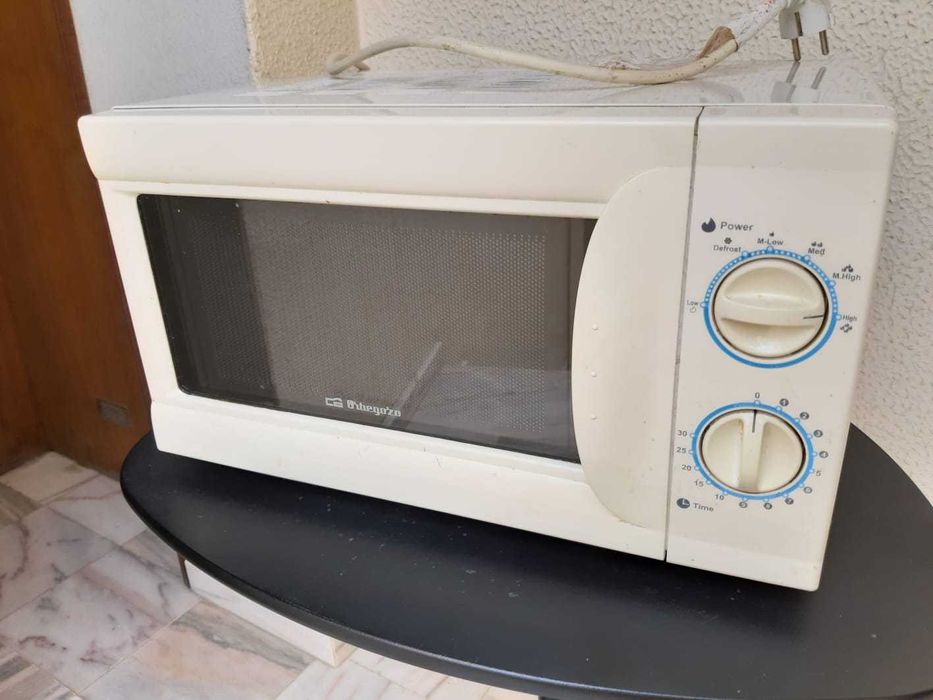 MicroOndas Obregozo MI 1712