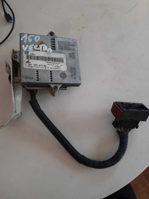 Opel Vectra C przetwornica xenon