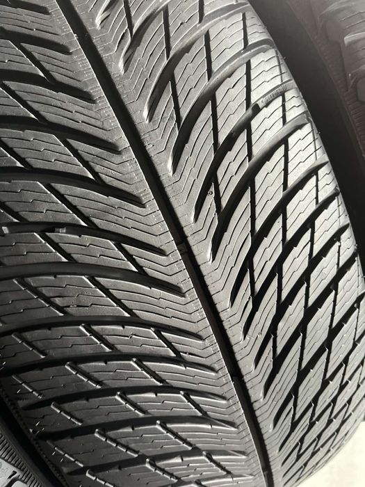 235/55/18 R18 Michelin Pilot Alpin 5 4шт зима
