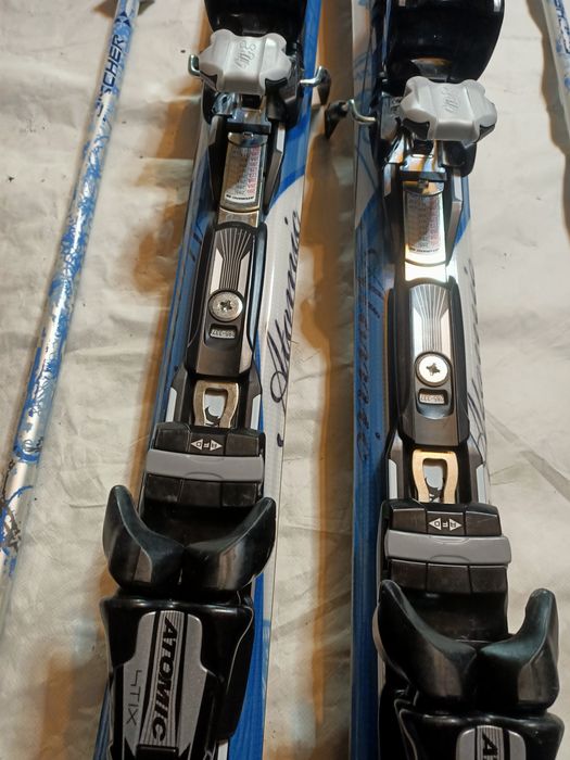 Narty zjazdowe Atomic