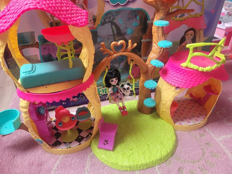Domek pandy leśny enchantimals pudełko