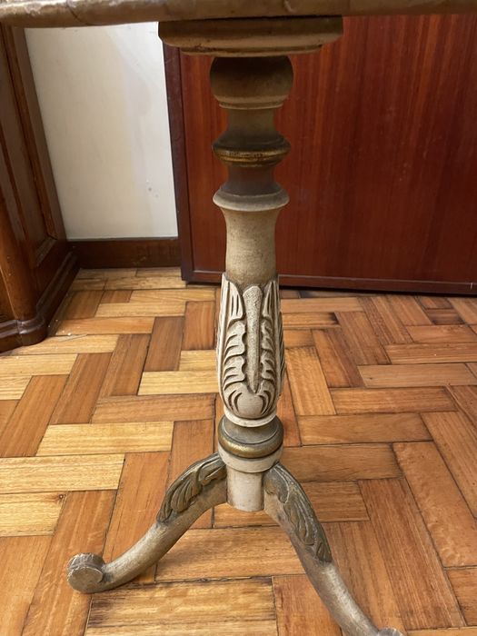 Mesa de decoracao estilo Italiano