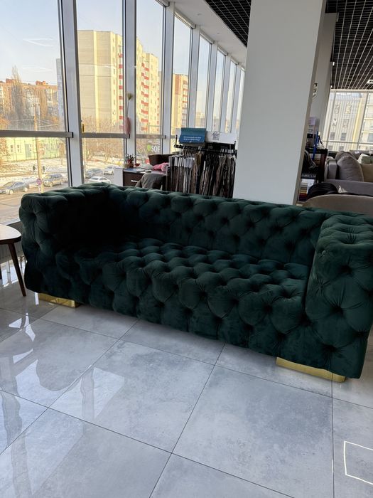 Новий дизайнерський диван Честер — розпродаж салону