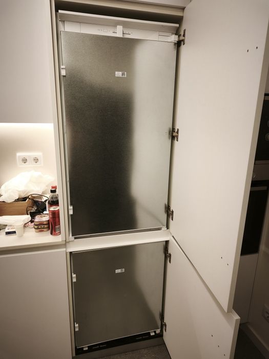 Frigorífico combinado Bosch kiv86nse0