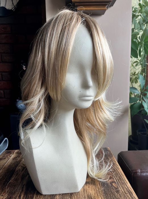 Peruka blond piękne długie włosy ombre fale cieniowane