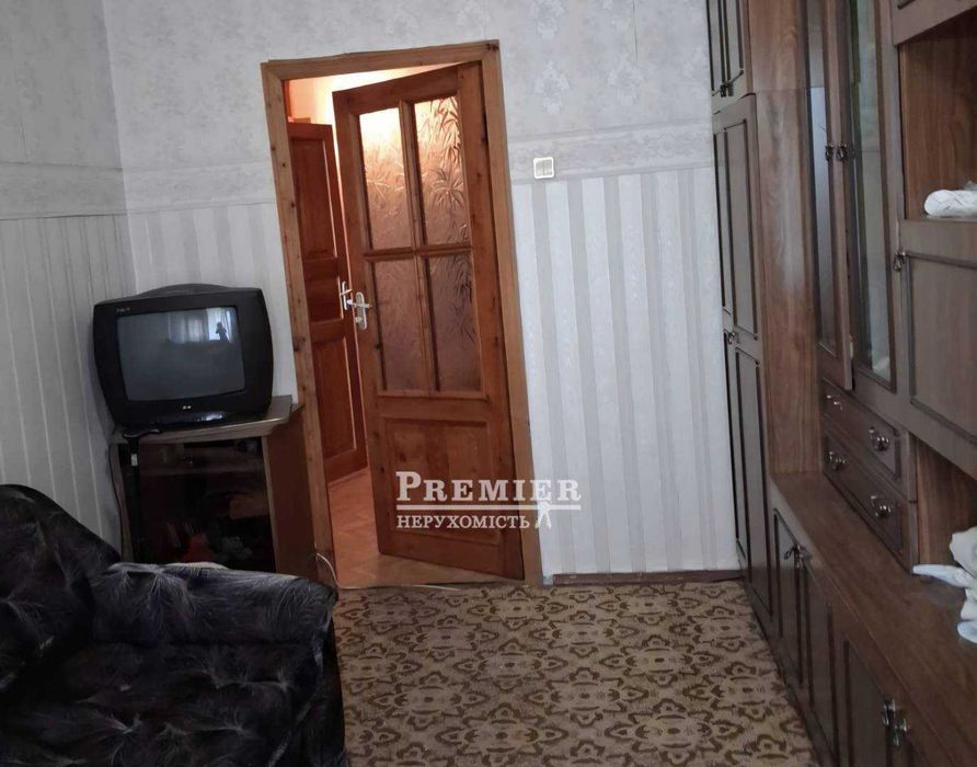 Продам 2-х кімнатну квартиру на Кримській
