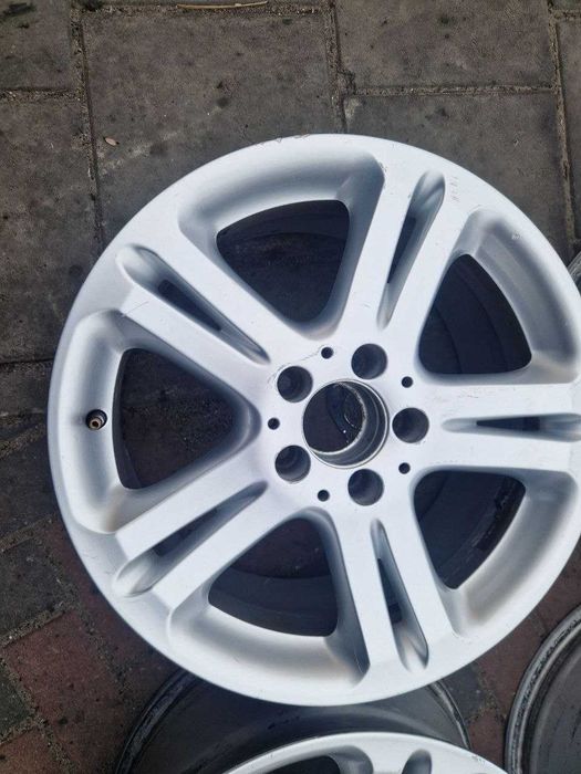 диски легкосплавні Mercedes 8Jx17 5x112 ET38 А211 401 36 02