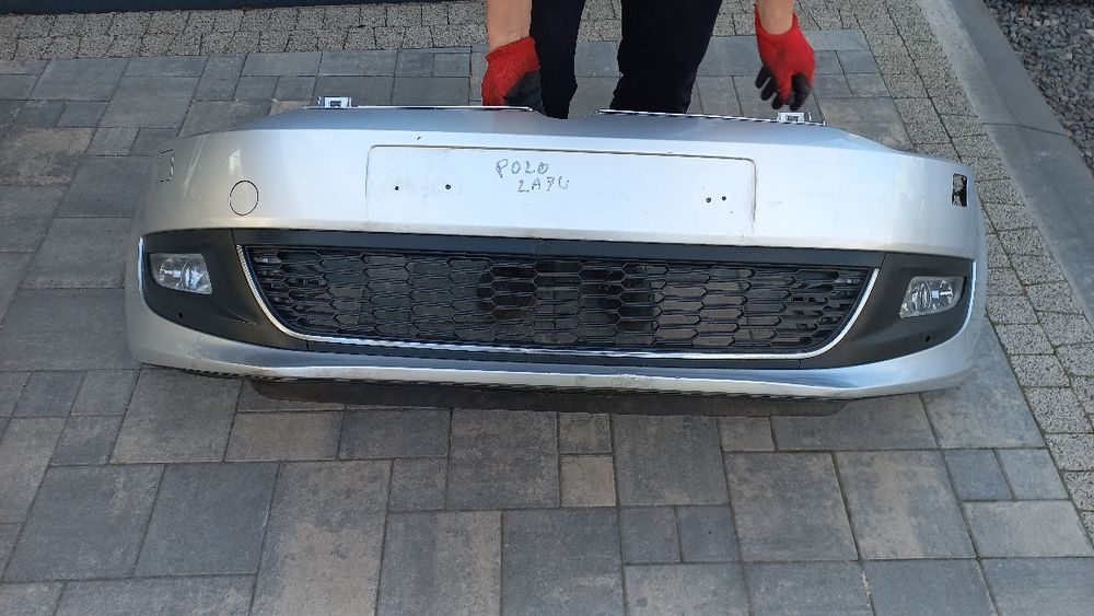 Vw polo 6r0 09-14 zderzak przód przedni srebrny la7w spryski