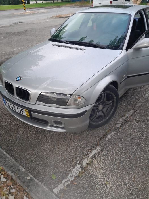 Modelo BMW  320D