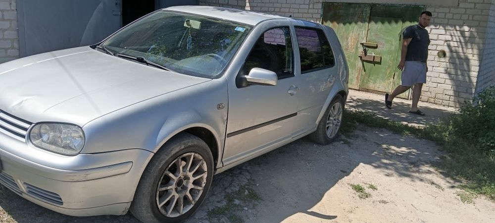 Golf 1.9 TDI продам