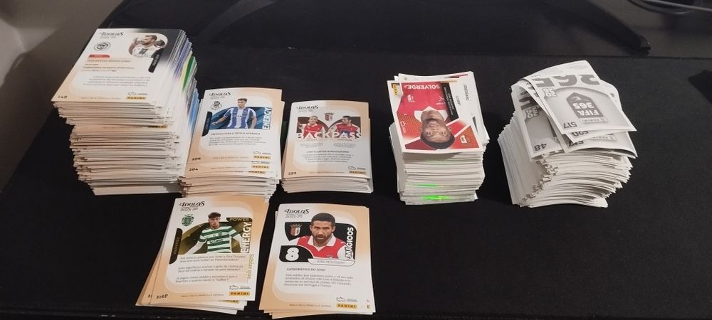 Troco e vendo Cartas e Cromos PANINI (Idolos,Liga Betclic, Fifa 365)