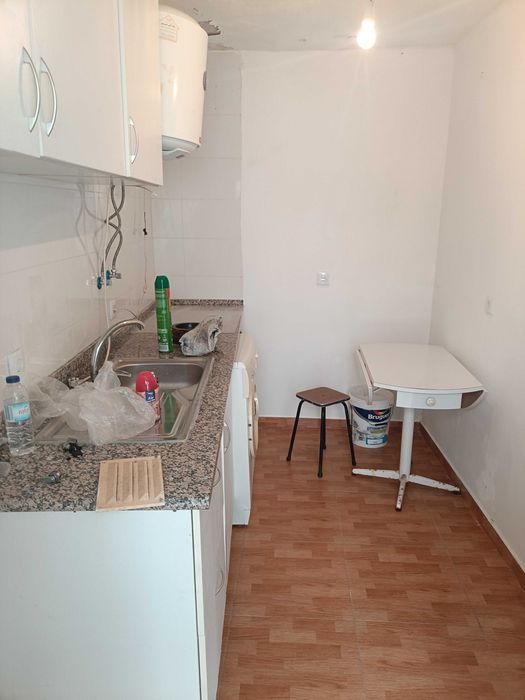 T0 para Arrendamento no Centro de Caneças